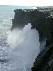070202.Volcano1011SeaArchr